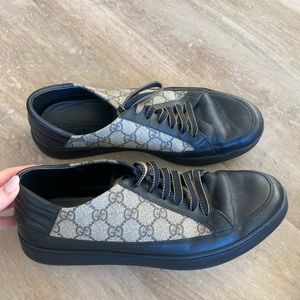 Men’s Gucci sneakers